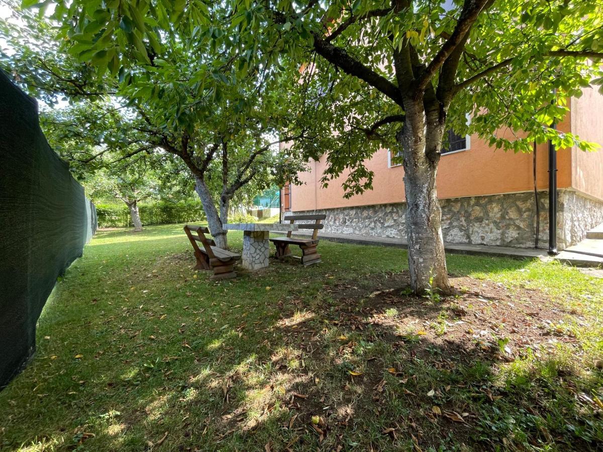 Pool Villa Sarajevo Ngoại thất bức ảnh